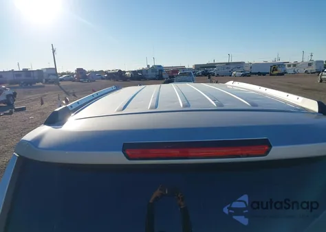 2017 Chevrolet Tahoe Premier из США, поврежденный, VIN 1GNSCCKCXHR230538